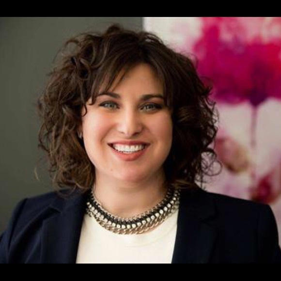 Meet your Posher, Angela - Picture 1 of 1